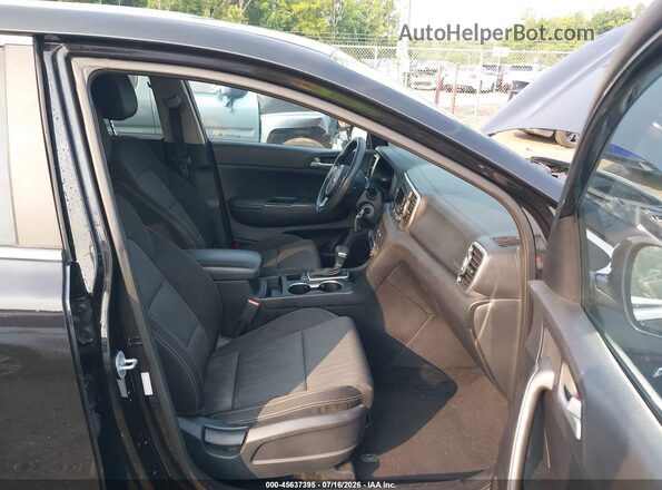 KNDPMCAC4H7038119 2017 KIA SPORTAGE Black წინა სალონის ხედი