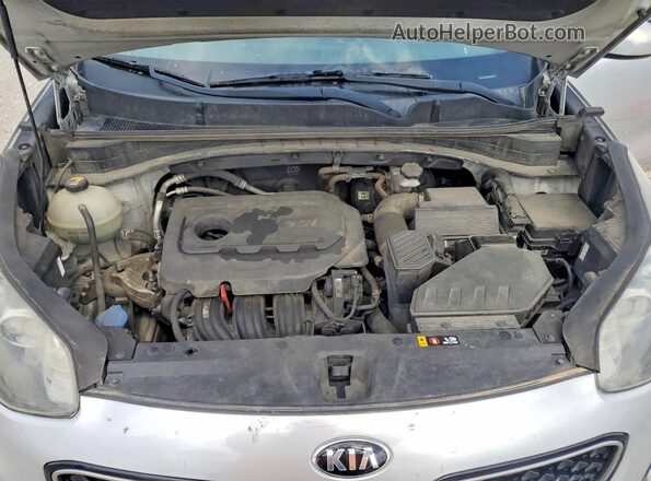 KNDPMCAC4H7202999 2017 KIA SPORTAGE Silver Engine compartment view