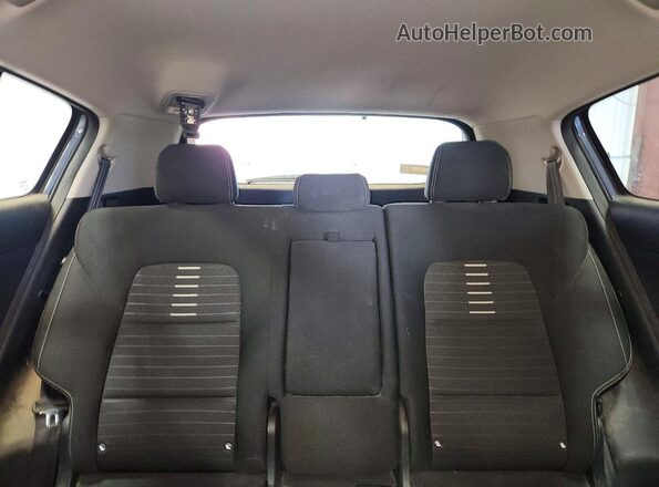 KNDPMCAC4J7308102 2018 KIA SPORTAGE Blue Rear seats view