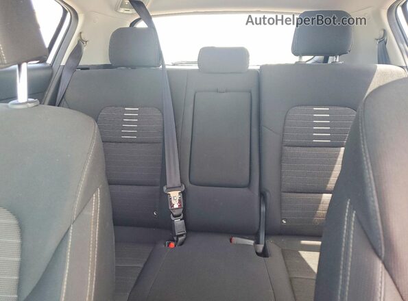 KNDPMCAC5J7446196 2018 KIA SPORTAGE Silver Vista de los asientos traseros