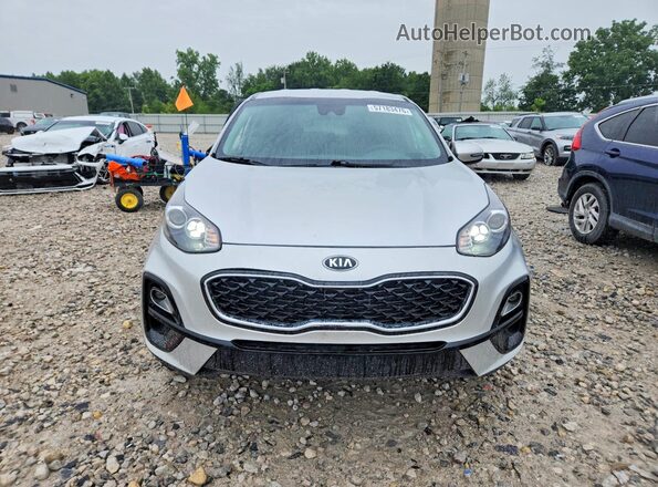 KNDPMCAC5M7920698 2021 KIA SPORTAGE Silver Widok z przodu