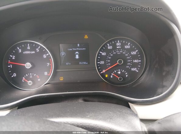 KNDPMCAC6H7264386 2017 KIA SPORTAGE Gray Հետևի նստատեղերի տեսք