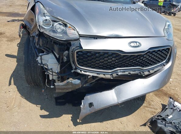 KNDPMCAC6J7346429 2018 KIA SPORTAGE Gray Widok z przodu
