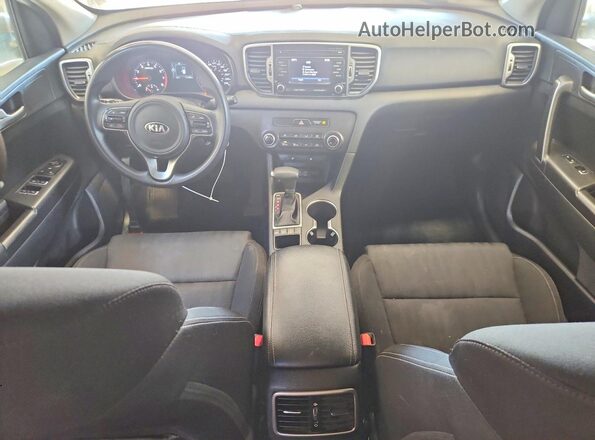 KNDPMCAC7H7088366 2017 KIA SPORTAGE Желто-коричневый Вид панели приборов