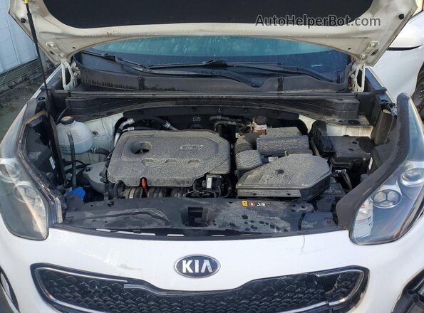 KNDPMCAC7J7394196 2018 KIA SPORTAGE White Engine compartment view