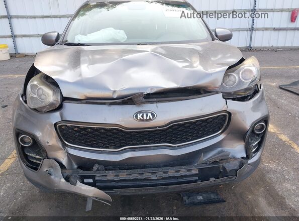 KNDPMCAC7J7407044 2018 KIA SPORTAGE Gray Widok z przodu
