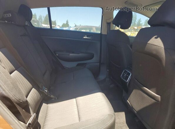 KNDPMCAC8H7130124 2017 KIA SPORTAGE Brown Vista interior trasera