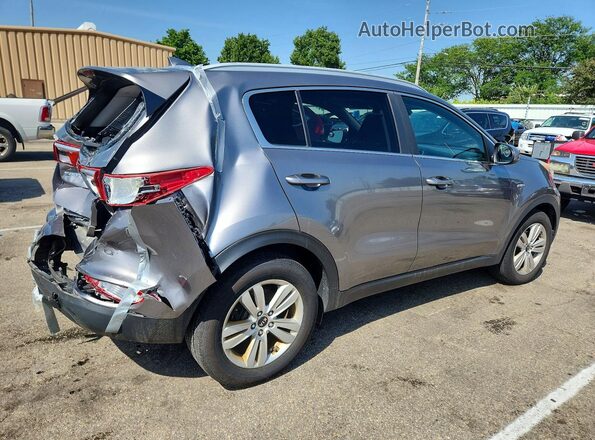 KNDPMCAC8J7379075 2018 KIA SPORTAGE Gray Rear right
