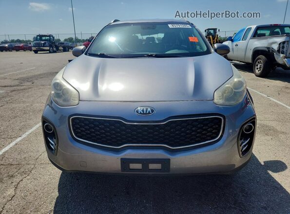 KNDPMCAC8J7379075 2018 KIA SPORTAGE Gray Front view