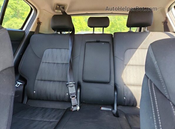 KNDPMCAC8M7864921 2021 KIA SPORTAGE White უკანა სავარძლების ხედი