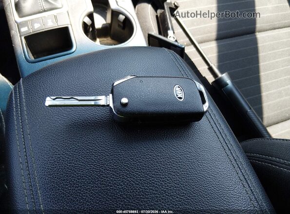 KNDPMCAC8M7920033 2021 KIA SPORTAGE White Widok deski rozdzielczej