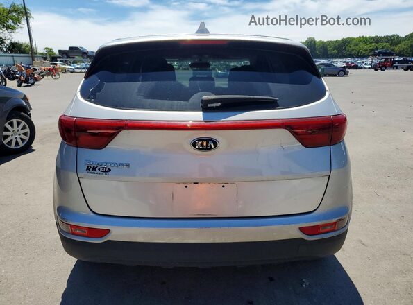 KNDPMCAC9J7370112 2018 KIA SPORTAGE Silver Rear view