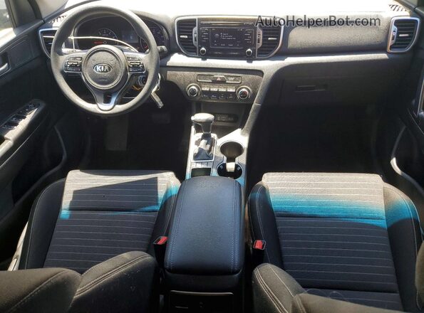 KNDPMCAC9J7370112 2018 KIA SPORTAGE Silver Dashboard view