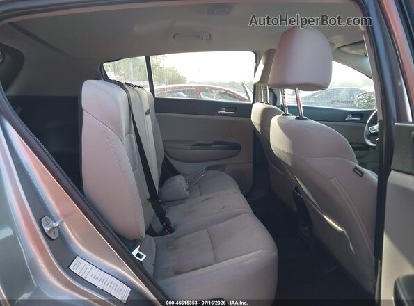 KNDPMCAC9L7776006 2020 KIA SPORTAGE Silver Widok naklejki z numerem VIN