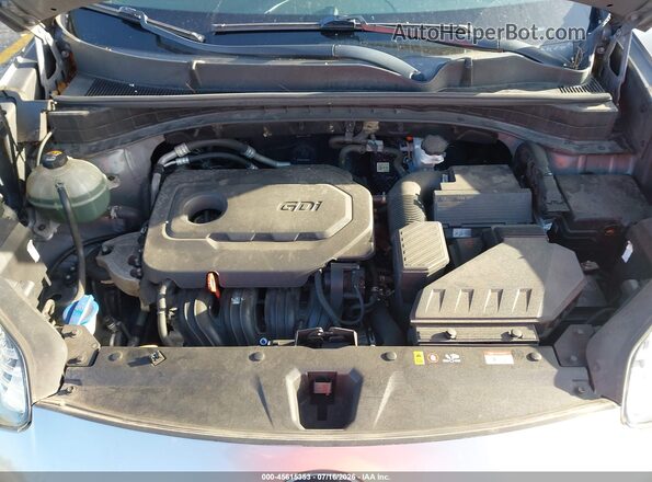 KNDPMCAC9L7776006 2020 KIA SPORTAGE Silver Widok z tyłu