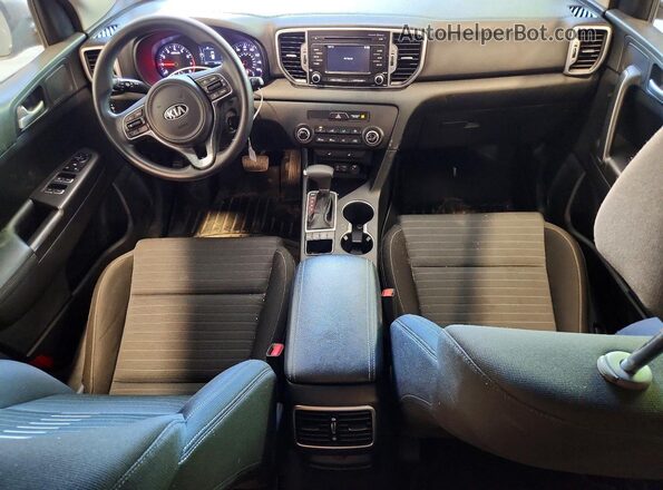 KNDPMCACXH7080780 2017 KIA SPORTAGE Серый Вид панели приборов