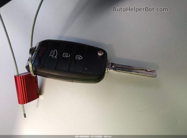 KNDPMCACXJ7332002 2018 KIA SPORTAGE Серый Вид панели приборов