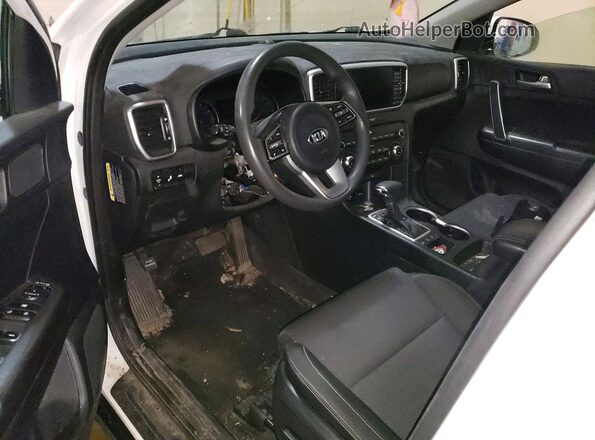 KNDPMCACXM7934497 2021 KIA SPORTAGE White Vista del salpicadero