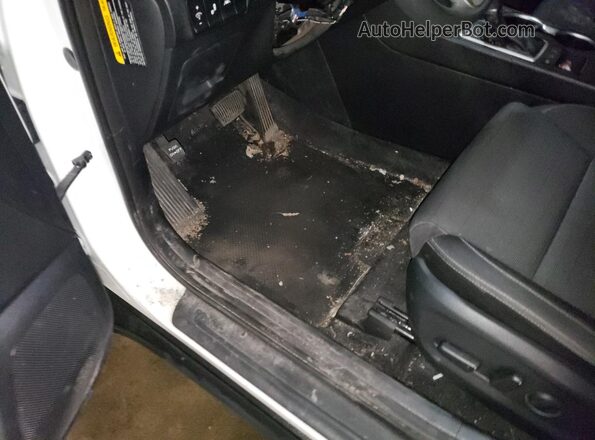 KNDPMCACXM7934497 2021 KIA SPORTAGE White 