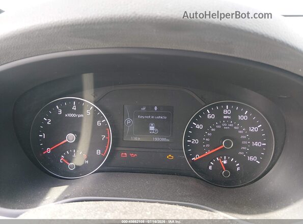 KNDPN3AC0H7186605 2017 KIA SPORTAGE Черный Вид задних сидений