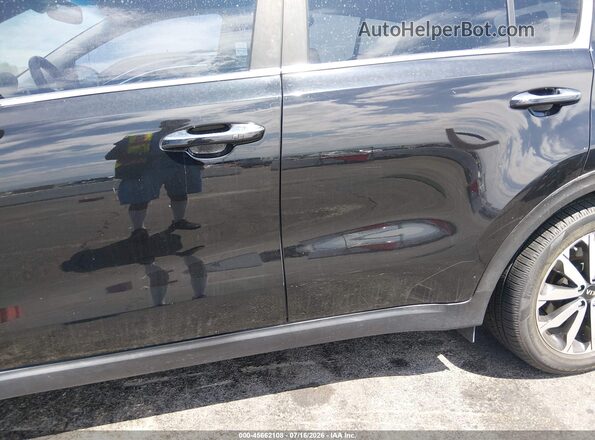KNDPN3AC0H7186605 2017 KIA SPORTAGE Черный Вид спереди