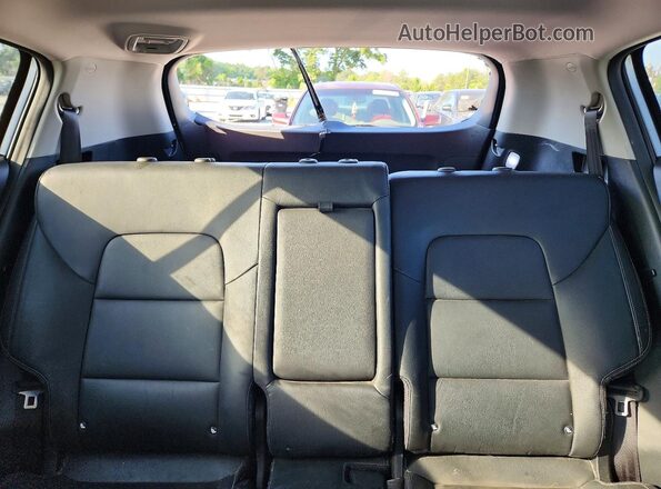 KNDPN3AC5J7421022 2018 KIA SPORTAGE Gray Widok tylnych siedzeń