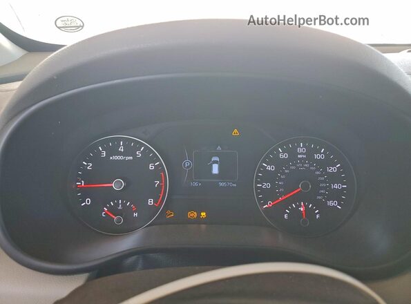 KNDPN3AC6J7418114 2018 KIA SPORTAGE White Вид щитка приладів