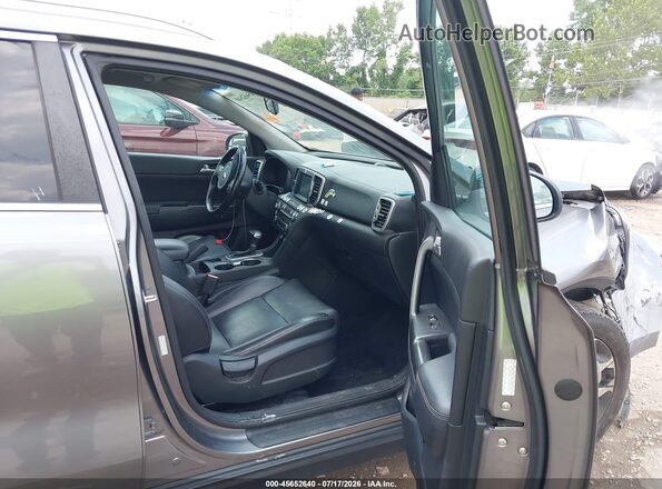 KNDPN3AC7H7089787 2017 KIA SPORTAGE Серый Вид салона спереди