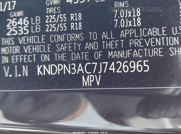 KNDPN3AC7J7426965 2018 KIA SPORTAGE Black Widok komory silnika