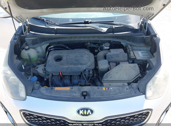 KNDPN3ACXH7241139 2017 KIA SPORTAGE Silver Rear view