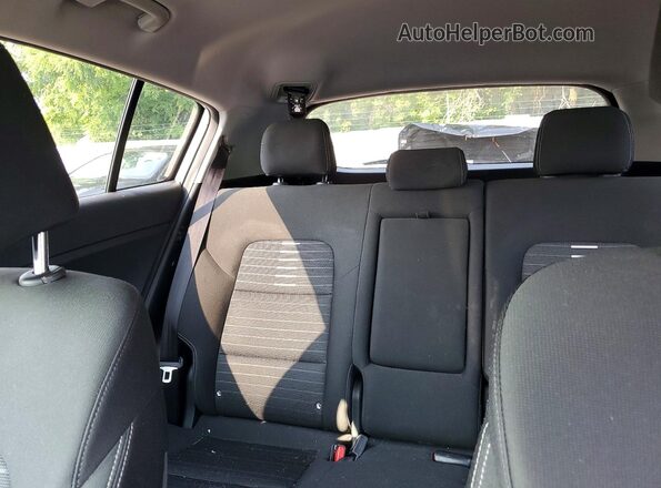 KNDPNCAC0H7148307 2017 KIA SPORTAGE White Rear seats view