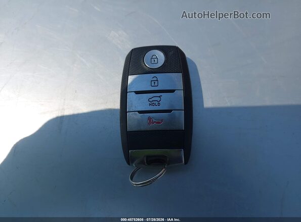 KNDPNCAC0H7180674 2017 KIA SPORTAGE Red Առջևի վահանակի տեսք