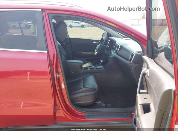 KNDPNCAC0H7180674 2017 KIA SPORTAGE Red Սալոնի դիմացի տեսք