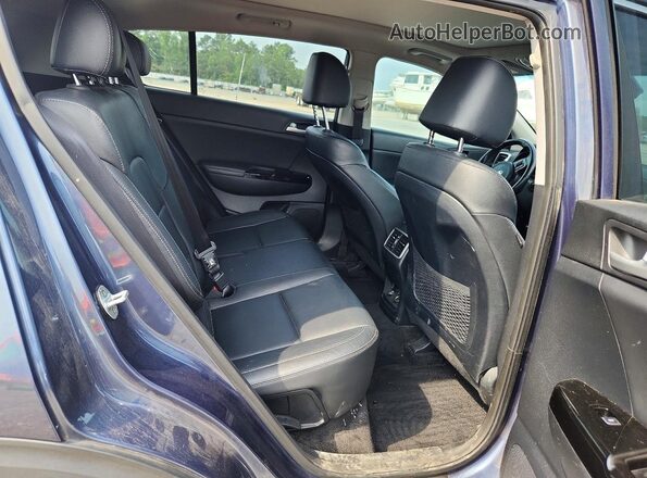 KNDPNCAC1J7431725 2018 KIA SPORTAGE Blue Սալոնի հետևի տեսք