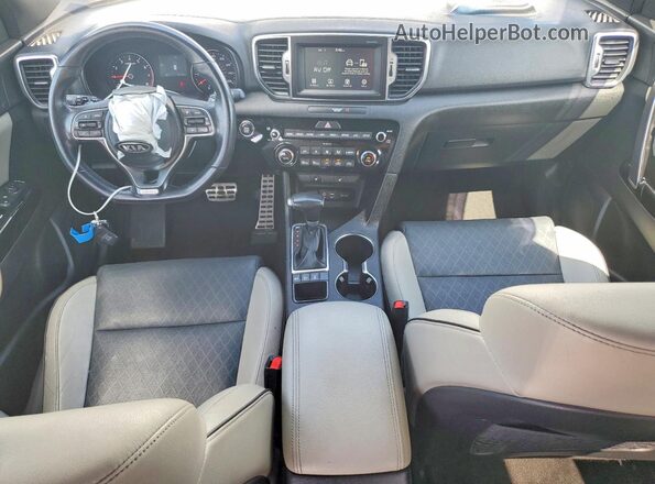KNDPNCAC1J7443308 2018 KIA SPORTAGE White Вид панелі приладів