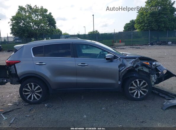 KNDPNCAC2H7059192 2017 KIA SPORTAGE Gray Rear interior view