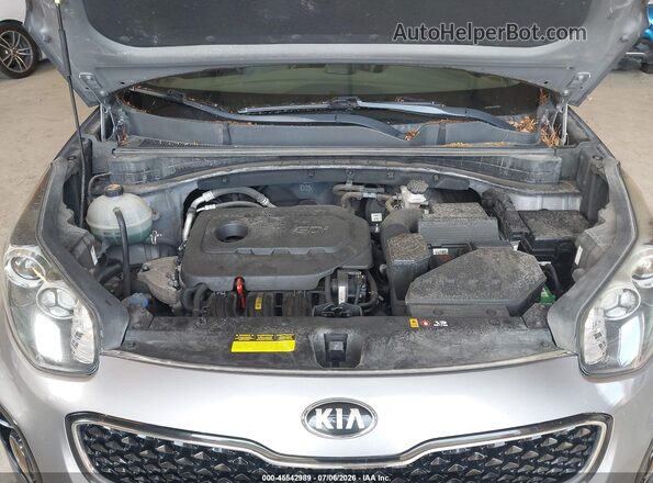 KNDPNCAC3H7220598 2017 KIA SPORTAGE Gray Rear view