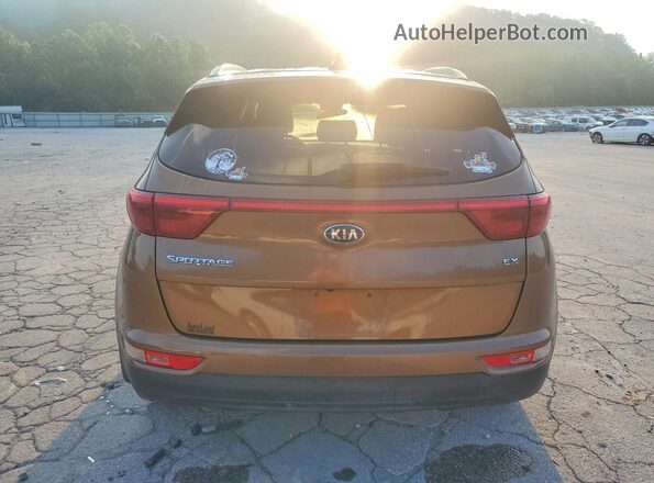 KNDPNCAC3J7367624 2018 KIA SPORTAGE Brown უკანა ხედი