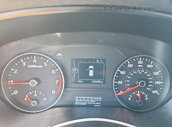 KNDPNCAC3K7600919 2019 KIA SPORTAGE Maroon Սարքավորումների վահանակի տեսք