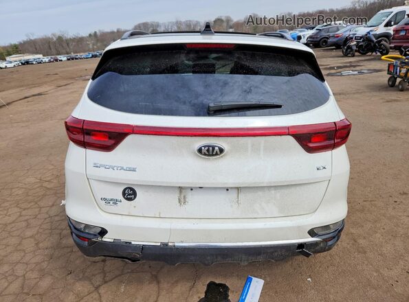KNDPNCAC4N7983452 2022 KIA SPORTAGE Белый Вид сзади