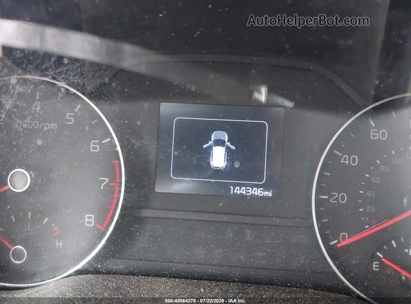 KNDPNCAC5H7037669 2017 KIA SPORTAGE White Հետևի նստատեղերի տեսք