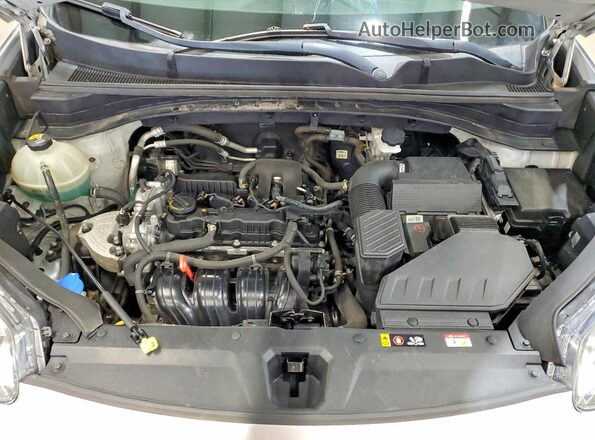KNDPNCAC6K7533524 2019 KIA SPORTAGE Серебряный Вид подкапотного пространства