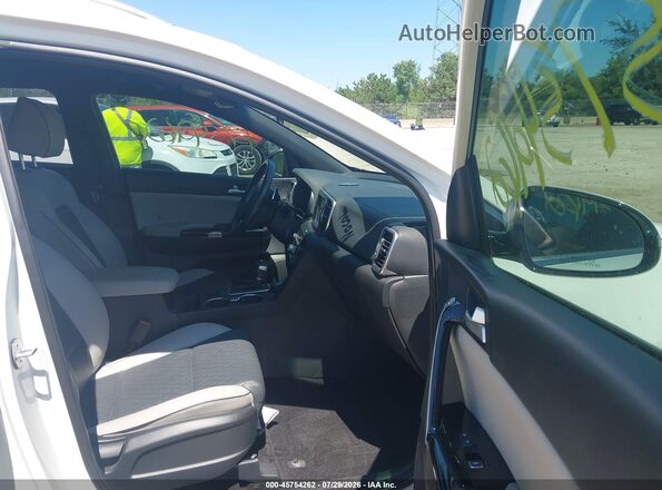 KNDPNCAC8K7577282 2019 KIA SPORTAGE White Вид салону спереду
