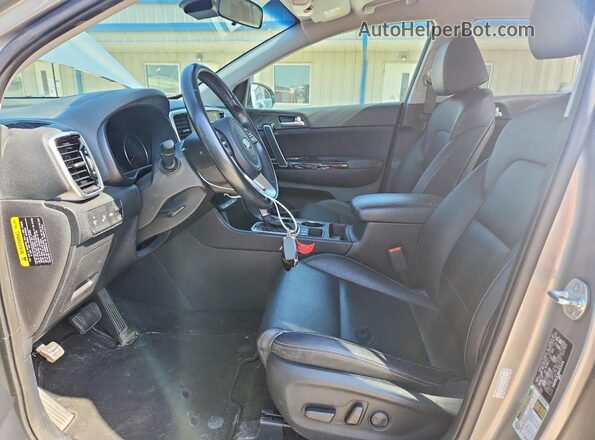 KNDPNCAC8M7871476 2021 KIA SPORTAGE Silver წინა სალონის ხედი