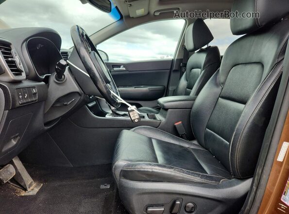 KNDPNCAC9H7108534 2017 KIA SPORTAGE Tan Widok wnętrza z przodu