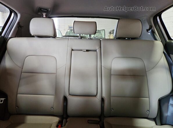 KNDPNCACXJ7390253 2018 KIA SPORTAGE Charcoal Հետևի նստատեղերի տեսք