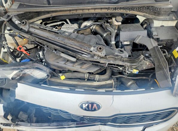 KNDPR3A67K7594041 2019 KIA SPORTAGE White Vista interior trasera