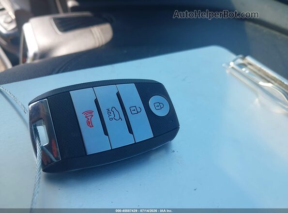 KNDPRCA63L7828340 2020 KIA SPORTAGE Silver Вид панелі приладів