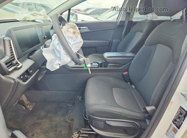 KNDPU3AF0P7035470 2023 KIA SPORTAGE White Widok wnętrza z przodu