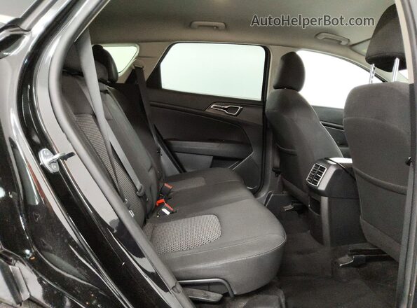 KNDPU3AF2P7142603 2023 KIA SPORTAGE Black Widok wnętrza z tyłu
